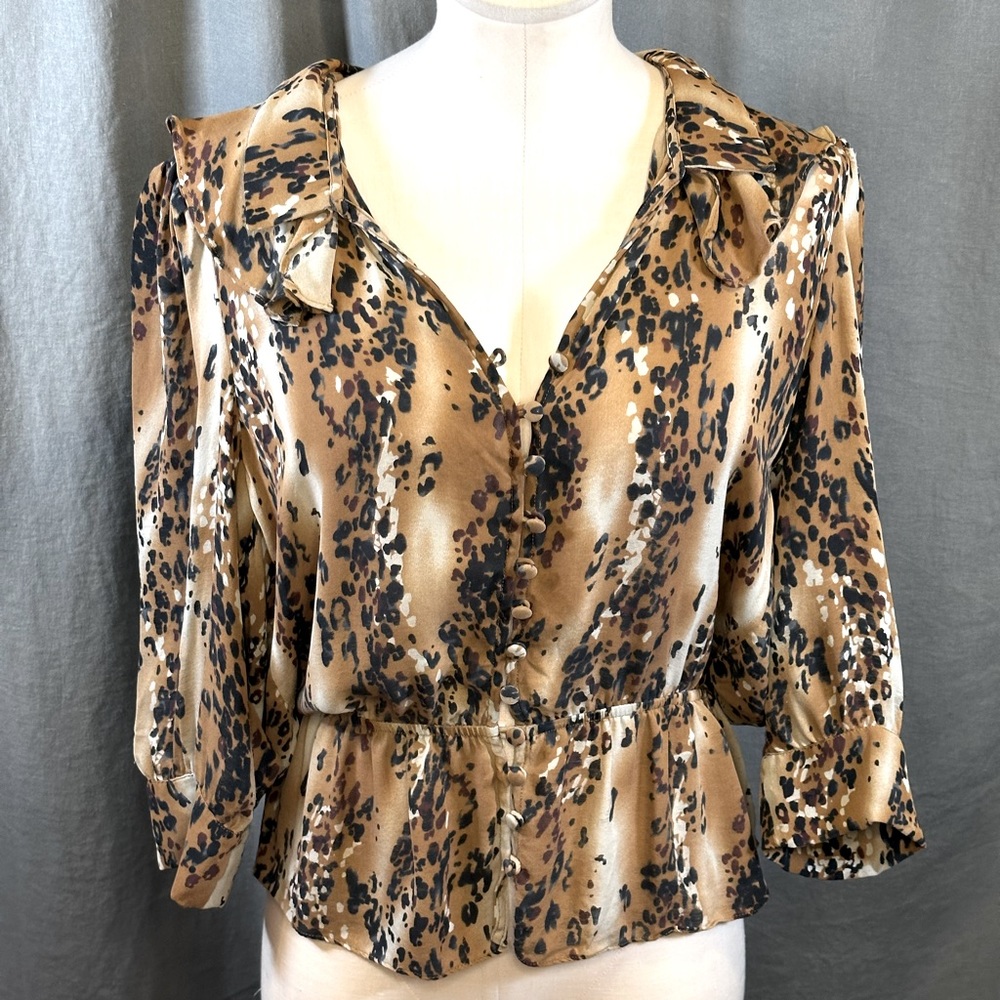 Med. Silk Parker Crop Sleeve Cinch Waist Blouse